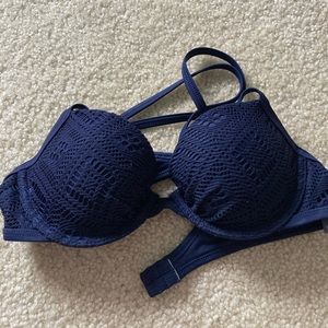 American Eagle bathing suit top